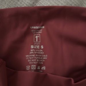 1st phorm biker shorts w pocket. Found deep in my drawer and they’re too small.